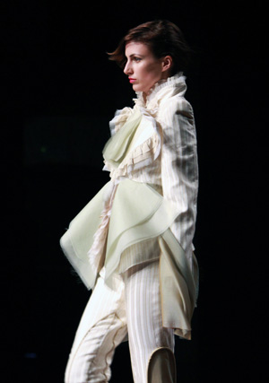 Diseño de Eugenio Loarce en Moda Abierta de Murcia
