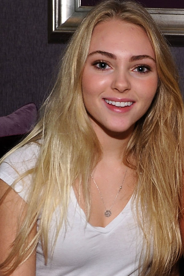 AnnaSophia Robb dará vida al personaje de Sarah Jessica Parker en la precuela de la serie