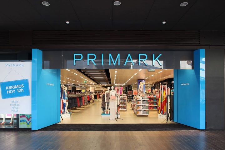 Primark tienda en Orihuela, Pamplona, Valladolid, Zaragoza y Badajoz