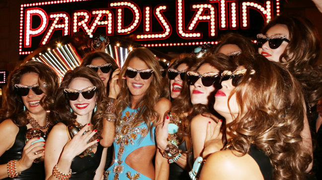 H&M presenta la colección Anna Dello Russo en el cabaret parisino Paradis Latin