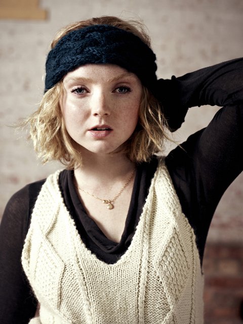 Livia Firth viste con moda ecológica a Lily Cole, Elisabeth Montgomery y Erin O’Connor