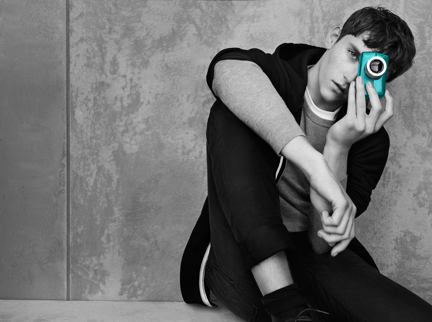 Pull&Bear prepara el lanzamiento de Shot, su nueva fragancia unisex