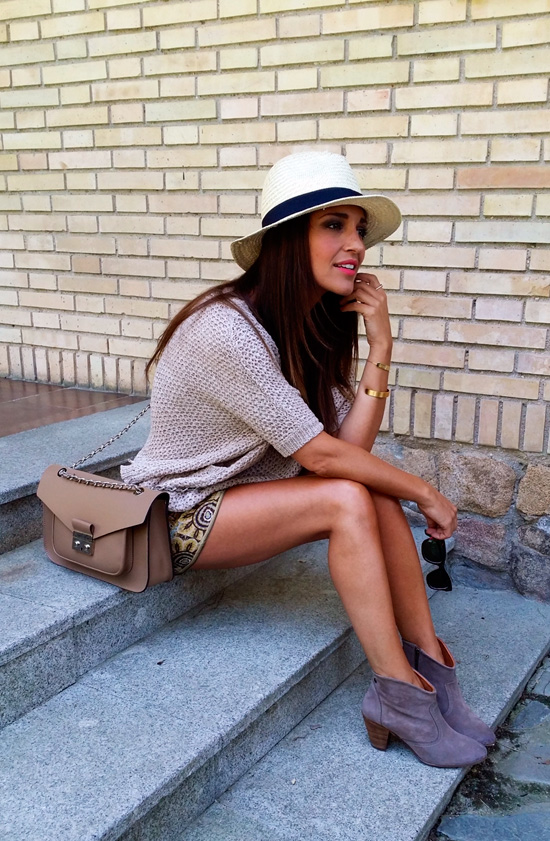 Los botines, el calzado favorito de Paula Echevarría en su blog -