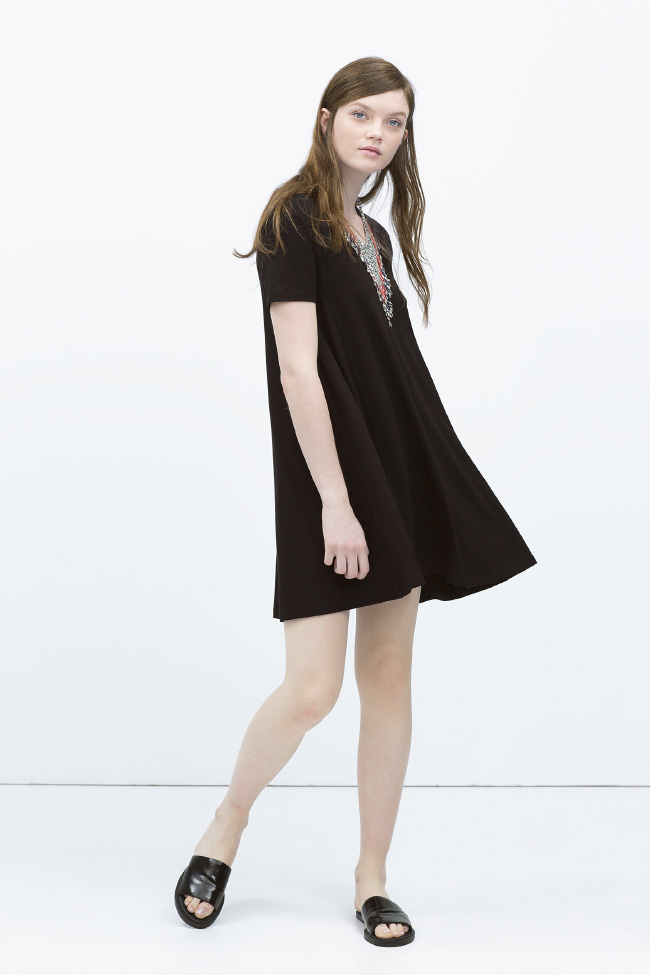 Vestidos oversize en la colección primavera verano 2015 de Zara