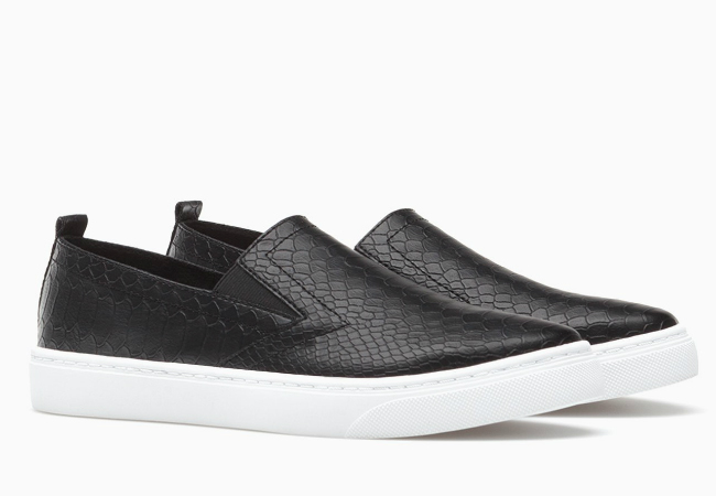 STRADIVARIUS SLIP ON 6