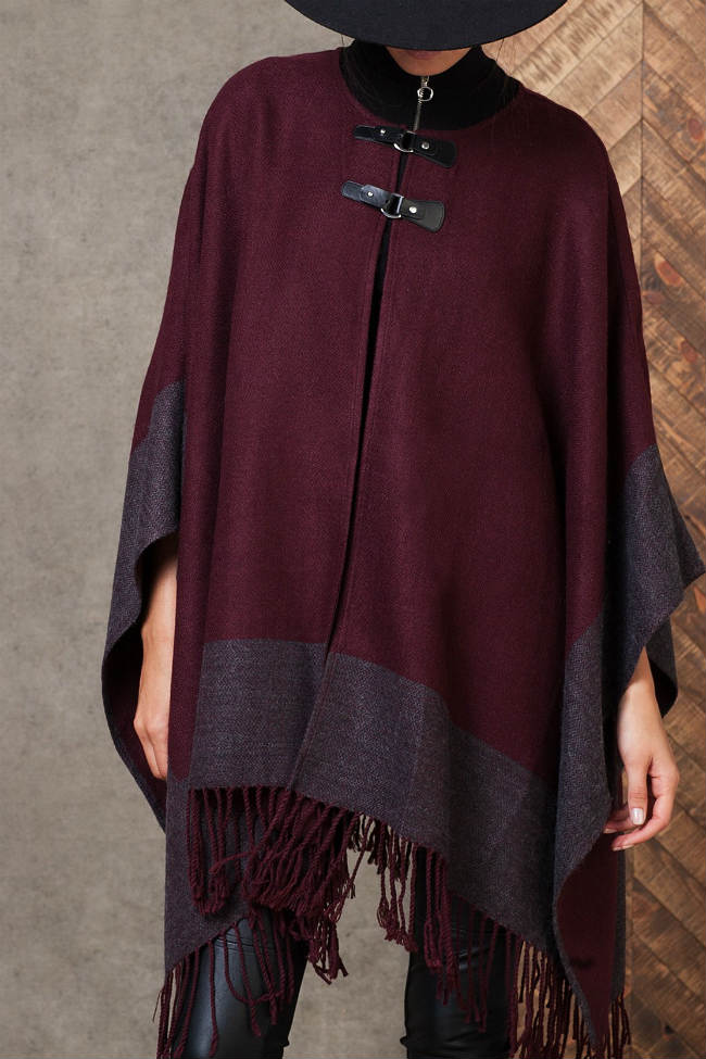 PONCHOS STRADIVARIUS BLACK FRIDAY 3
