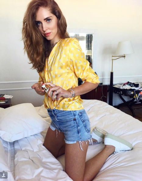 chiara ferragni short denim