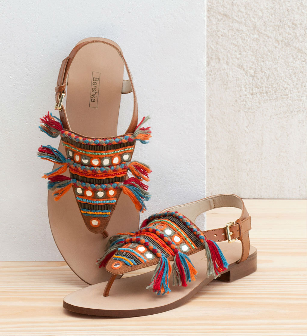 sandalias colores bershka