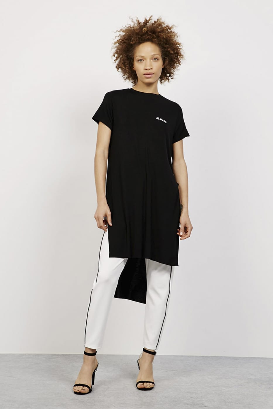 Bershka conjuntos combinación asimetrico blanco negro