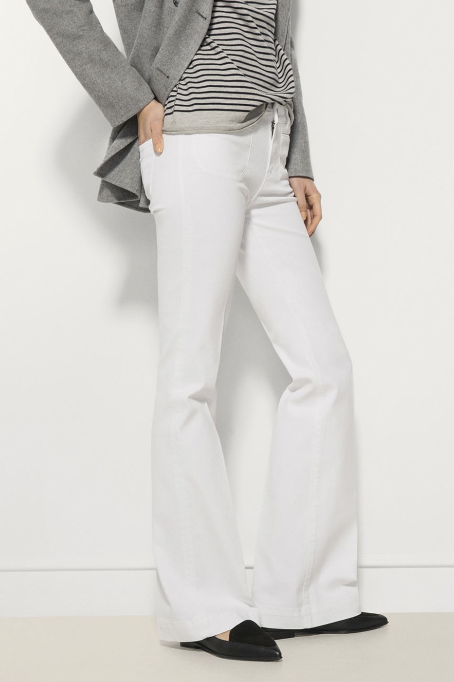 Massimo Dutti rebajas descuentos 60% acampanado pantalones blanco