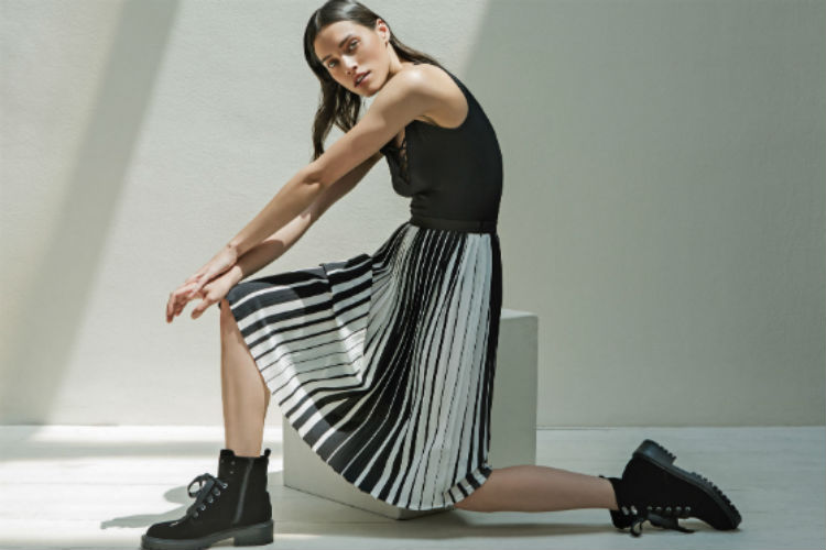 blanco y negro sradivarius