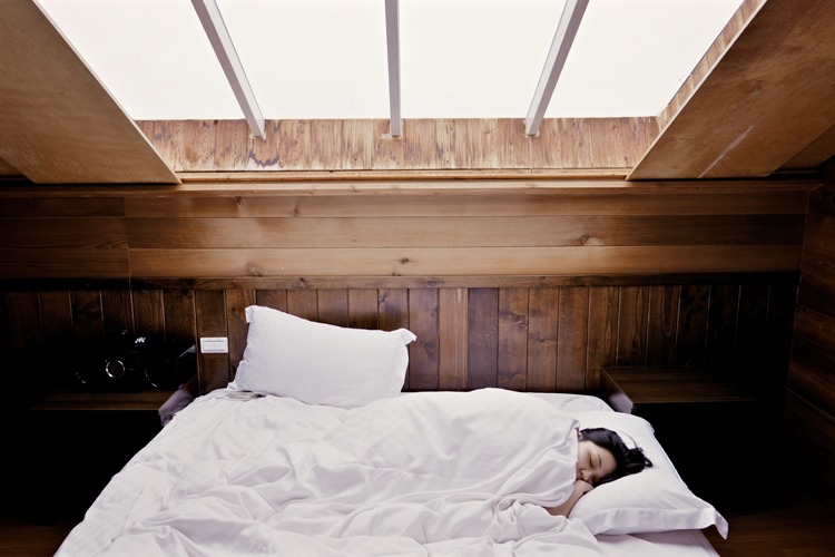 Dormir bien eficaz conciliar sueño