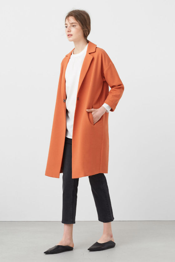 abrigo naranja mango