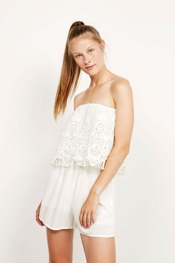 mono blanco bershka