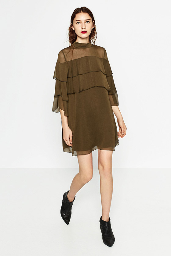 vestido-off-the-shoulter-transparencias-khaki