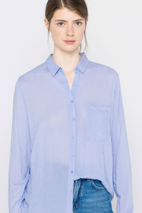 camisa azul serenidad pull and bear