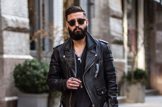 Moda masculina: formas de vestir una chaqueta de cuero 