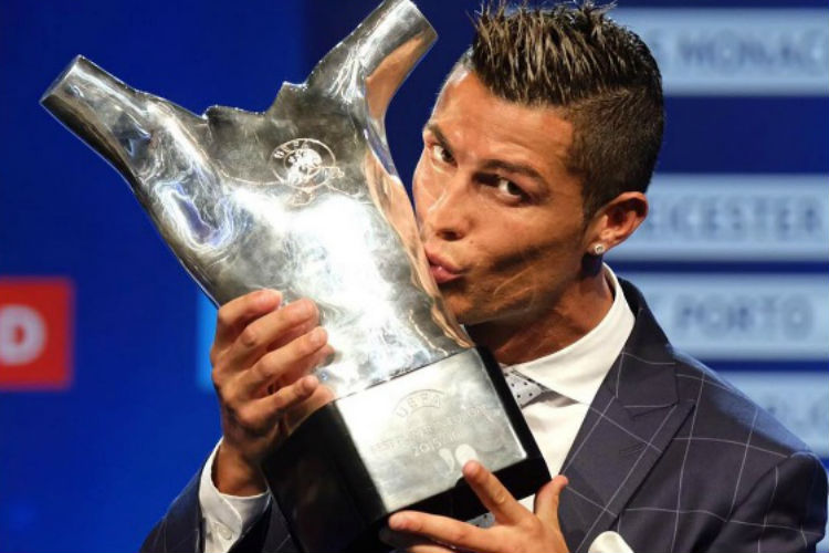 cristiano ronaldo gana premio uefa