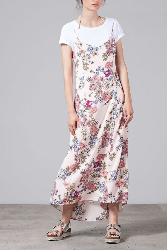 vestido flores stradivarius