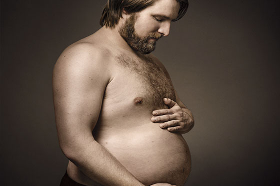hombre embarazado campaña publicidad3
