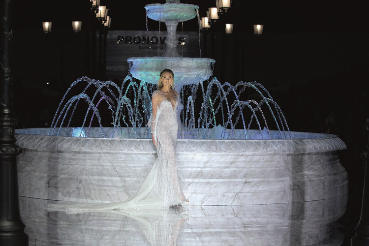 pronovias desfile