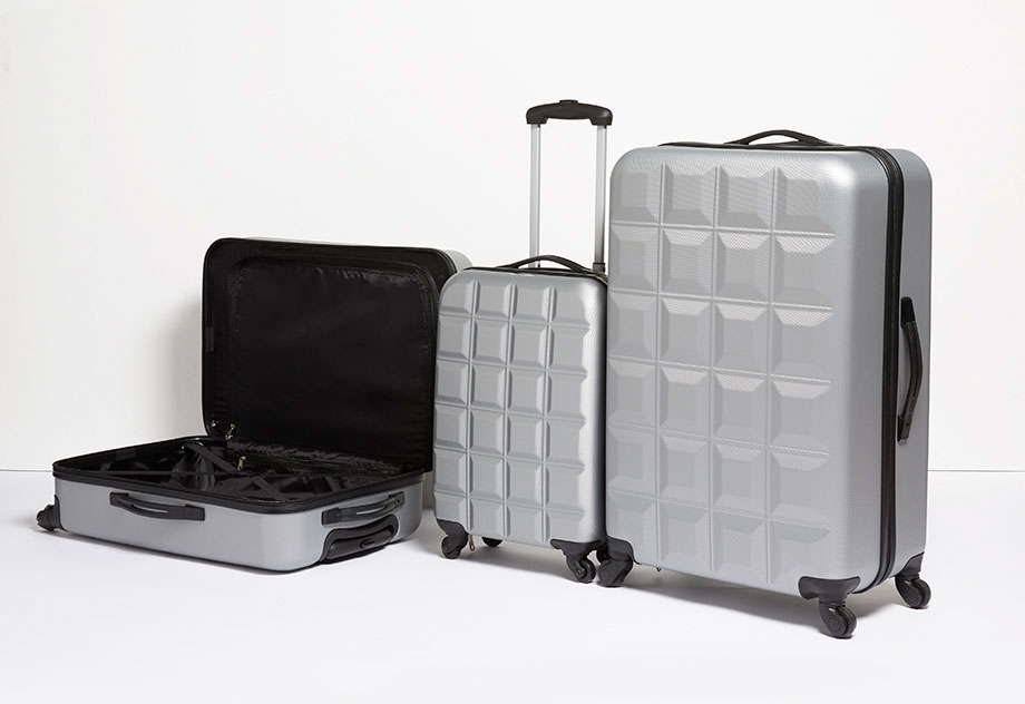 evidencia Fácil personalizado Las maletas de Primark para tus viajes de verano: baratas, resistentes y  con estilo - Modalia.es