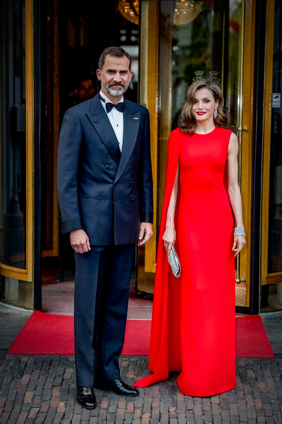 El rojo el color favorito de la reina Letizia