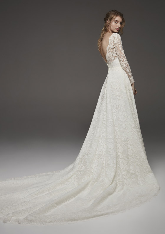 pronovias novia romantica