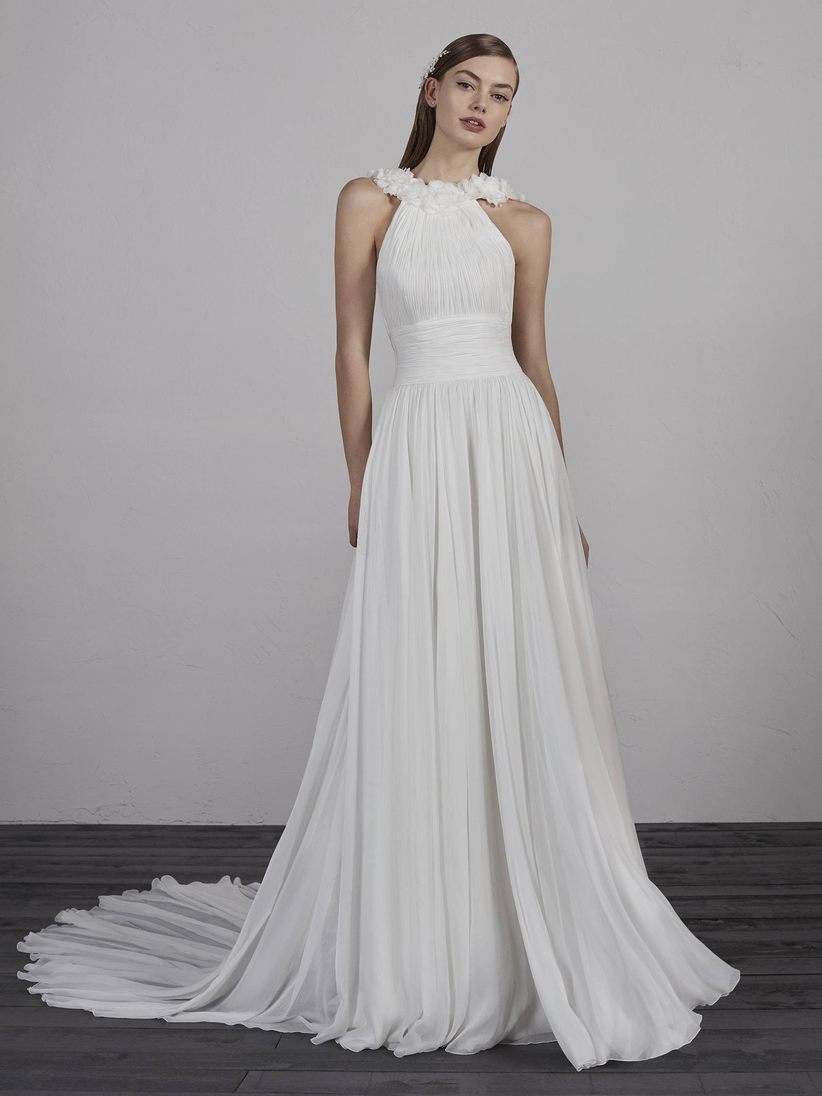 pronovias cuello halter