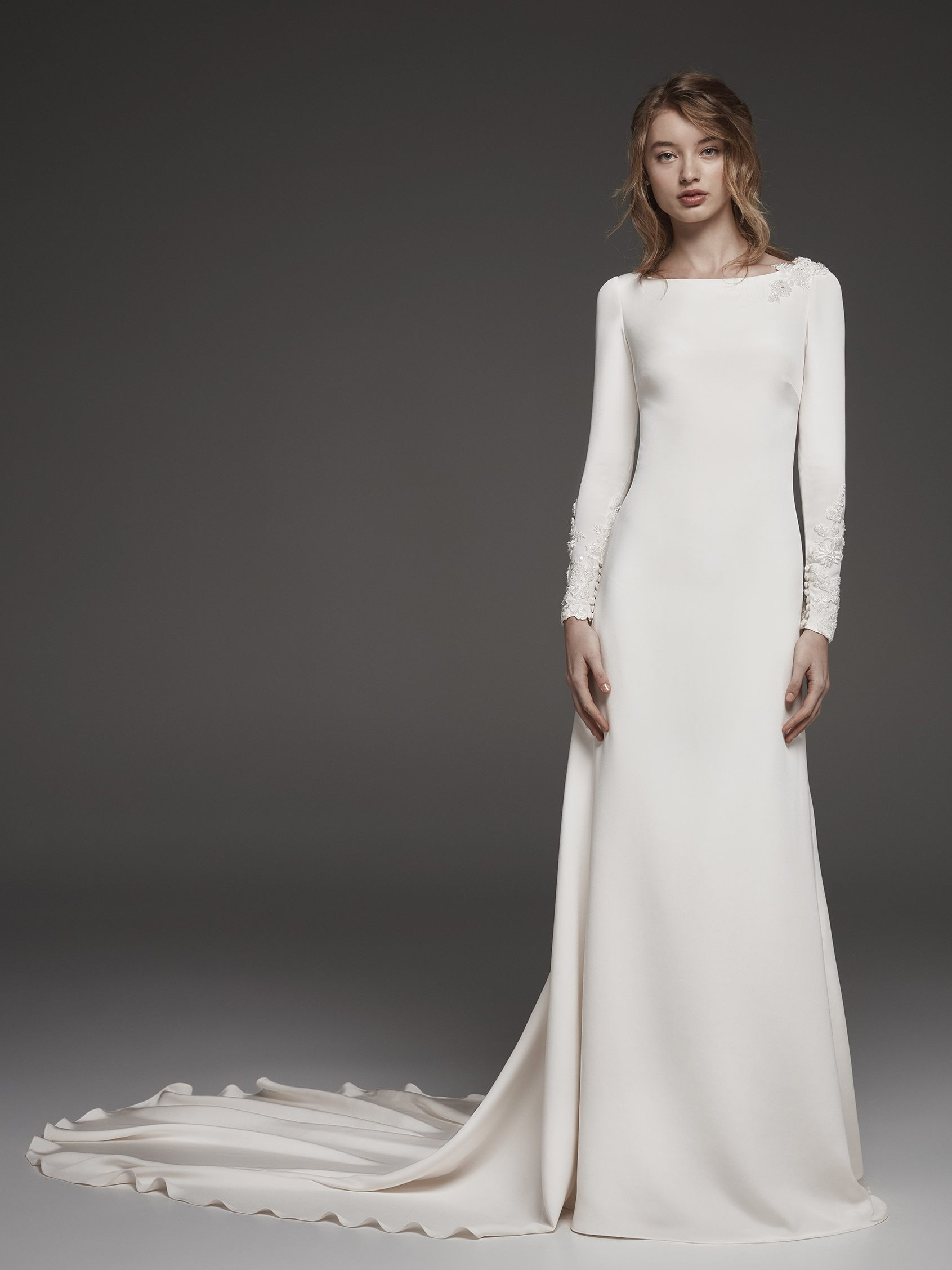 pronovias cuello barco