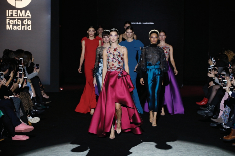 Hanniba Laguna MBFWM