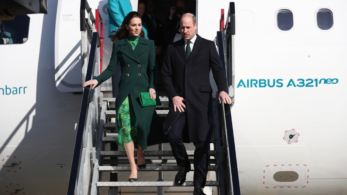 Kate Middleton apuesta por el verde... abrigo, vestido floral y super vestido verde brillante