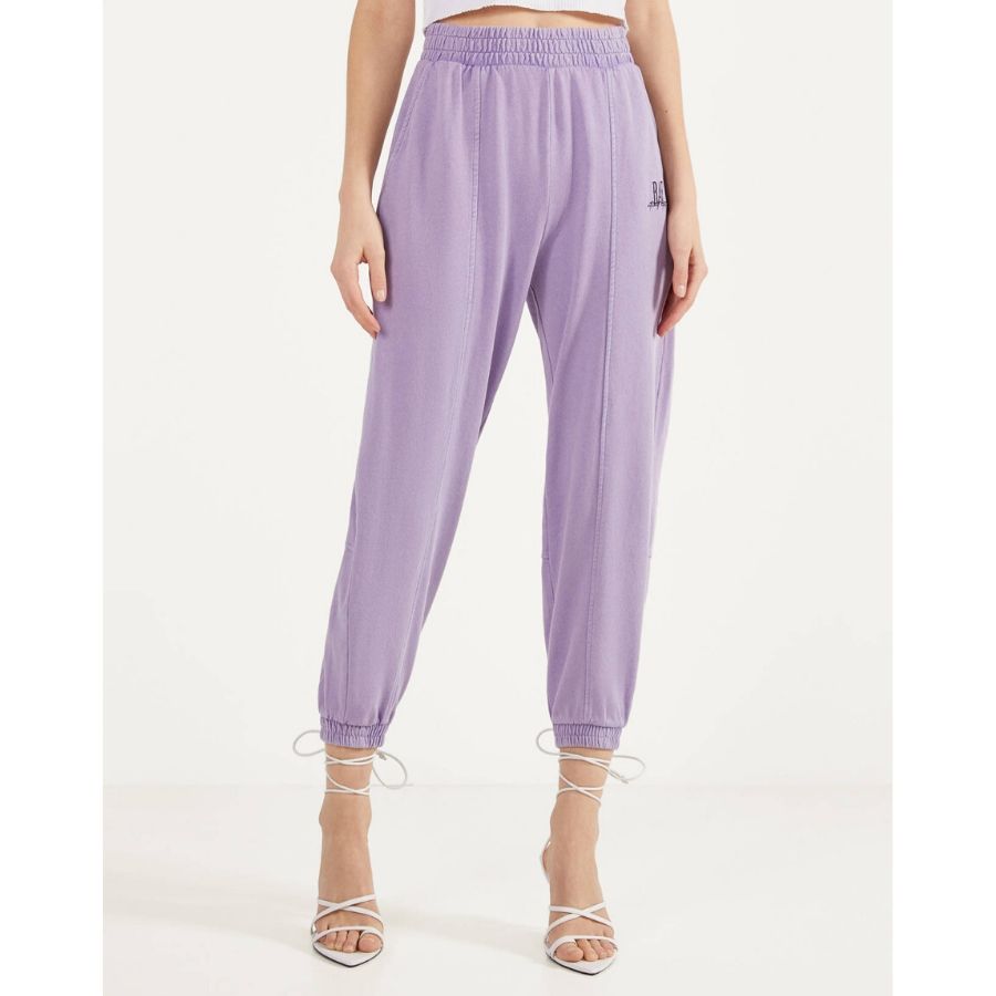 Crea tu look estilo 90s (y 2000s) con la nueva colección de Bershka -  Modalia.es